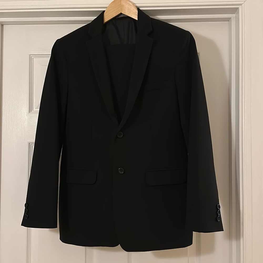 Van Heusen boys black suit size 18